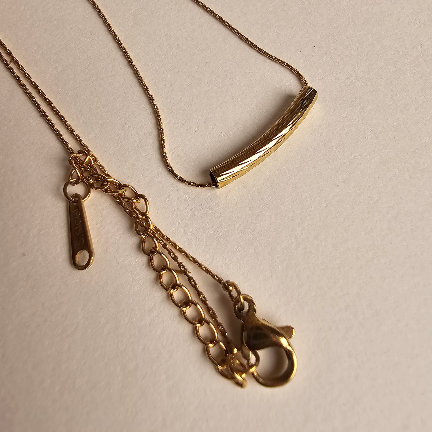 Minimalist Chain - Gold tone